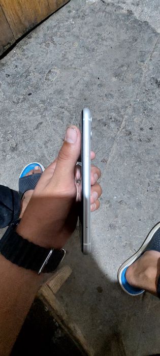 Iphone 11 64gb idyal