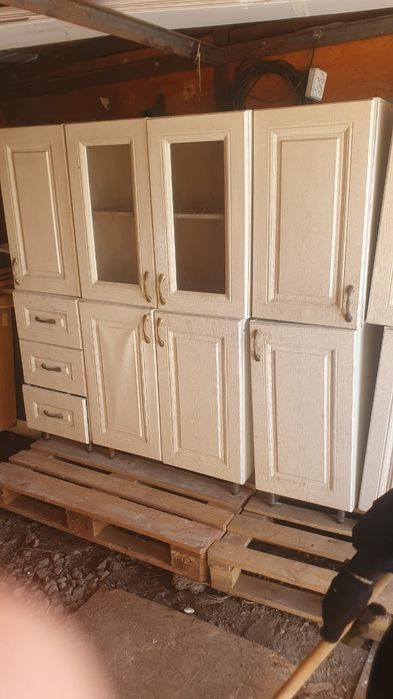 Куханый гарнитур