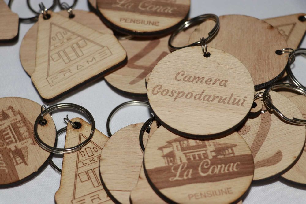 Breloc personalizat Handmade Pensiuni Hoteluri