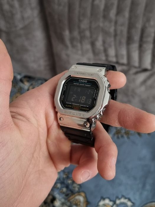 Casio g-shock dw-5600