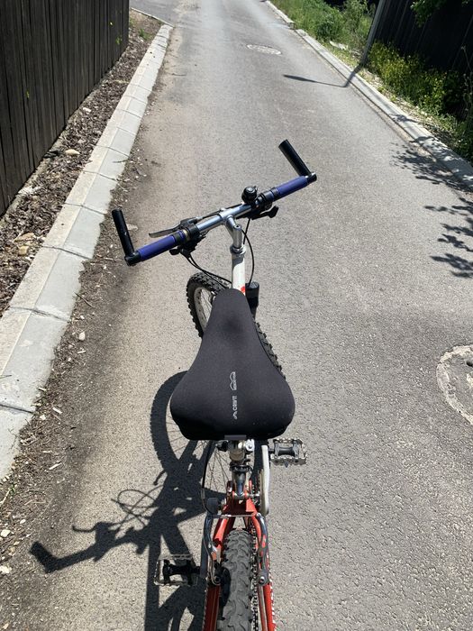 Vând bicicleta pe 24 in perfecta stare de functionare