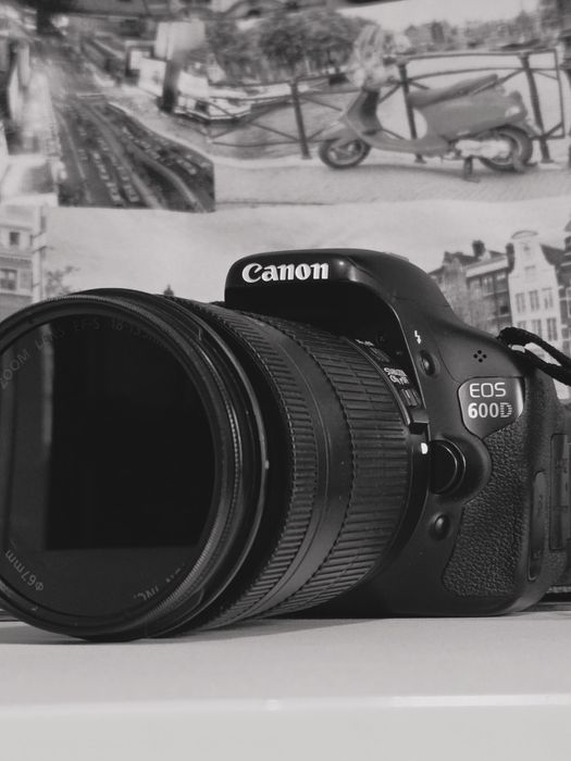 Фотоаппарат canon 600d