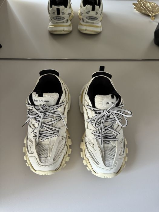Balenciaga Track