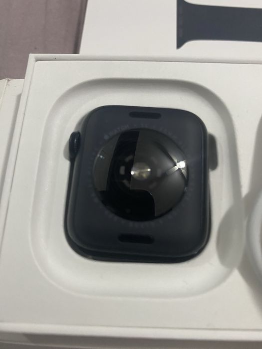 Apple Watch SE2 2024, GPS 40mm .nou