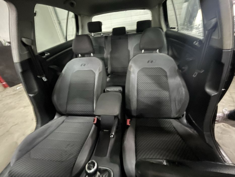 Vând golf 5 1.9 bkc 4x4