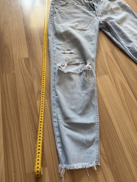 Накъсани дънки Bershka, M размер