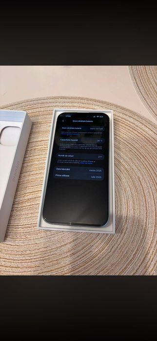 iPhone 15 plus albastru