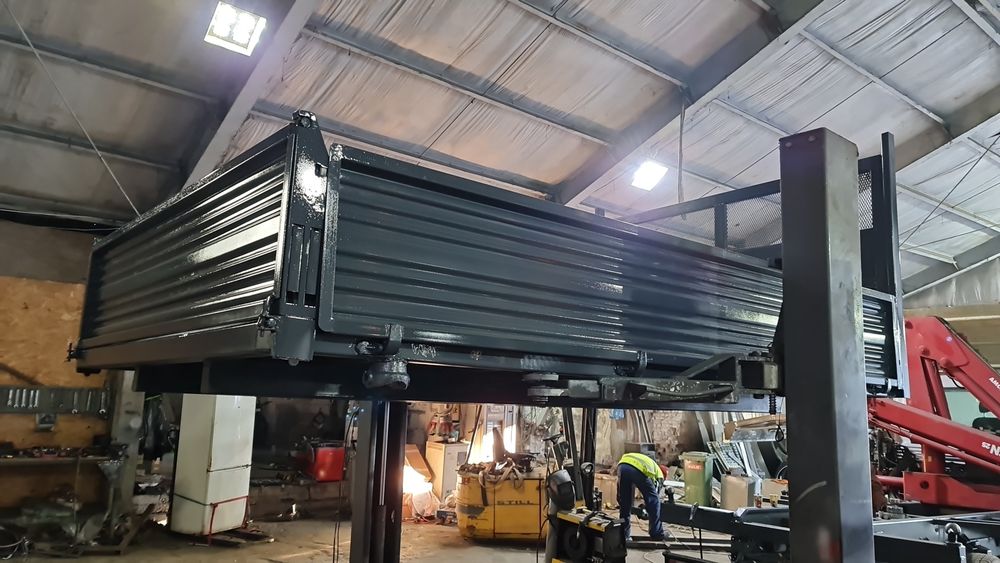 Montare macarale bene basculabile iveco Mercedes isuzu nissan VW LT