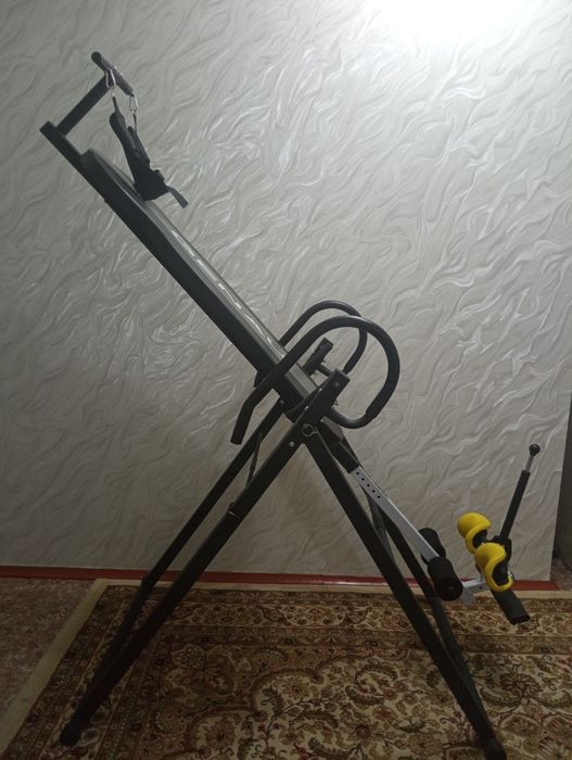 Инверсио́нный стол