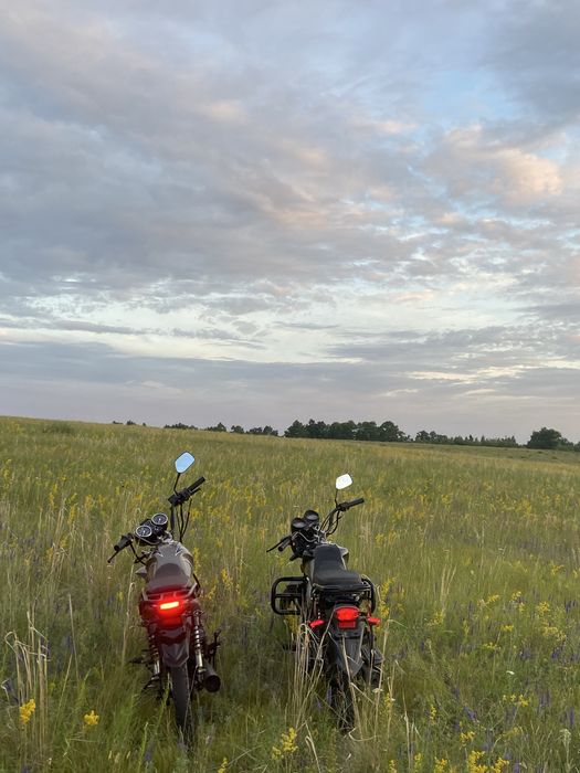 Продам альфу 110 (слева)