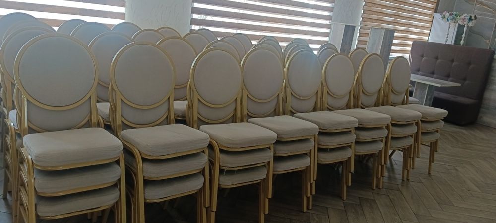 Стулья оптом продам 96 штук