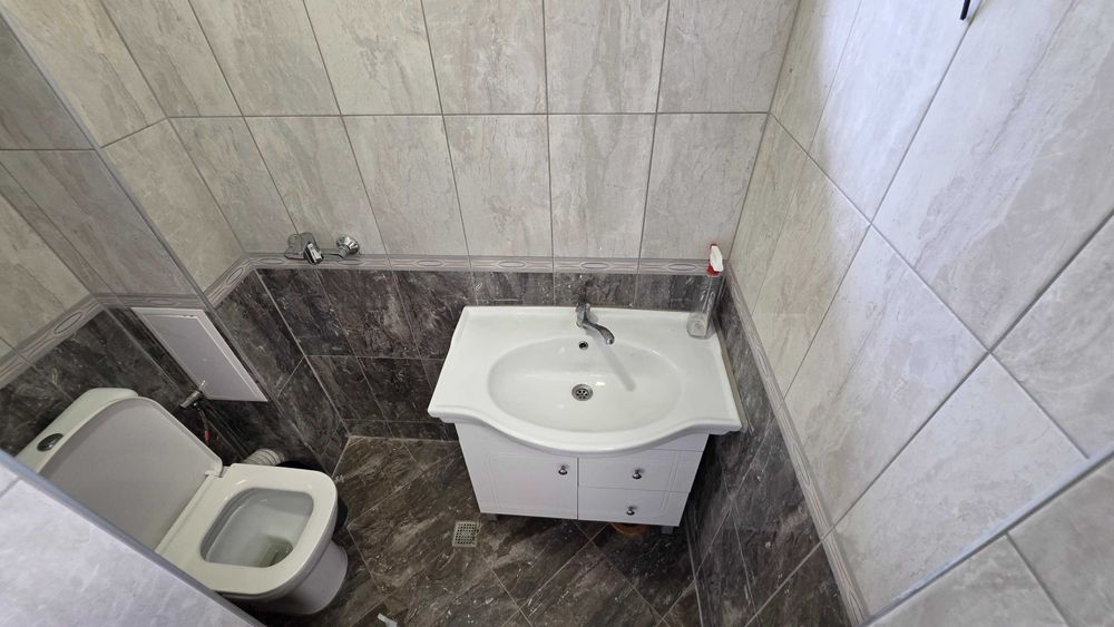 Дава се под наем Магазин в Търговище, Изток 1 - 80 кв.м за 598.23 € - Снимка #13