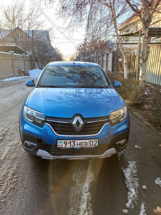 Рено Логан Степвей