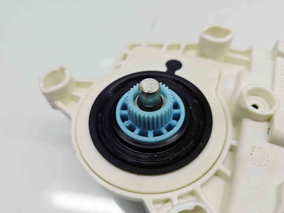 Motoras geam stanga spate Skoda Octavia 2 (1Z3) [Fabr 2004-2013] 1K095