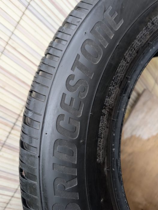 Anvelope All Season - Bridgestone Blizzak, 235/65 R17