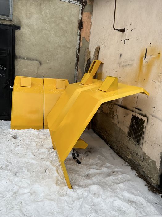 Крылья и бампер на К-700