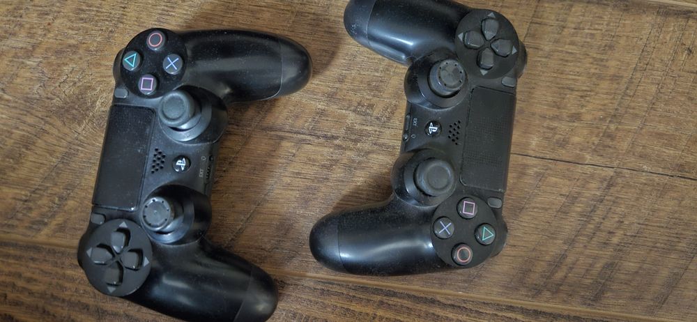 пс 4 slim и 11 игр + фигурка бонусом
