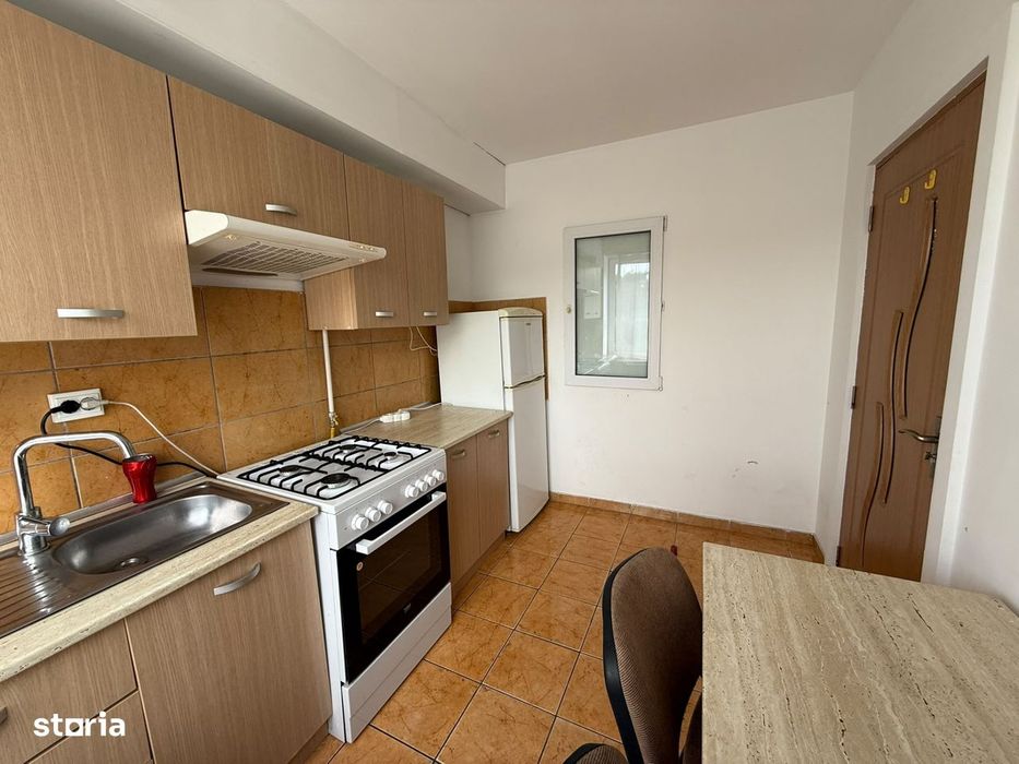 Apartament luminos cu 2 camere, etaj intermediar, Strada Oasului