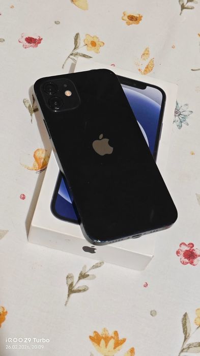 Iphone 11 и  iphone 12 с коробками