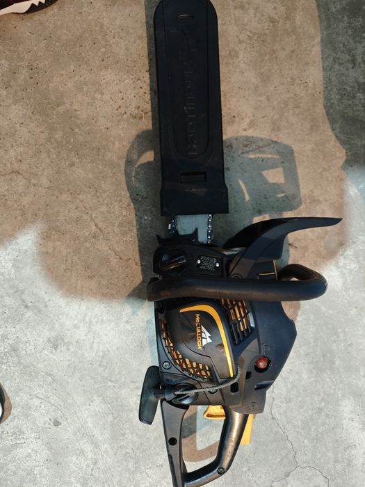 Бензинов трион Маклош за части