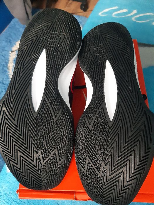 NIKE Precision VI  42,5