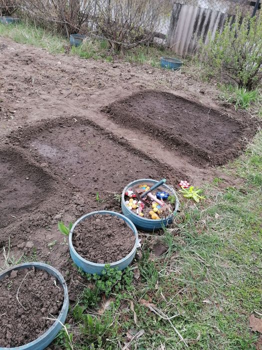 Цветочный вазон для дачи