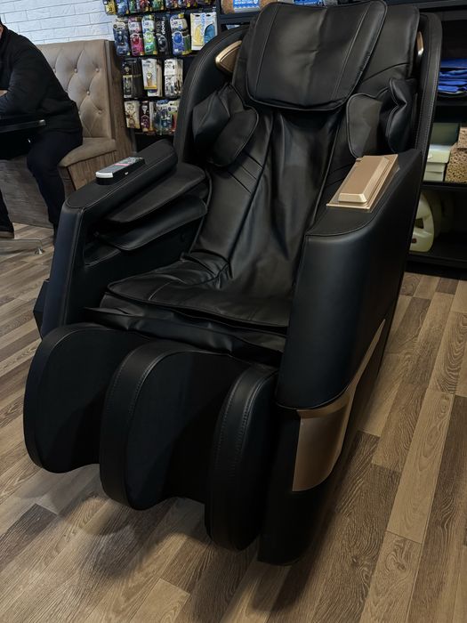 Продам массажный кресло