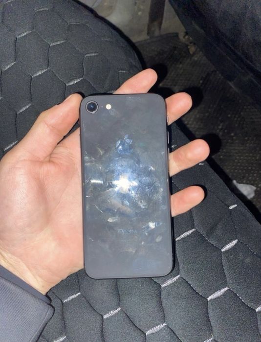 Айфон 8 64гб память