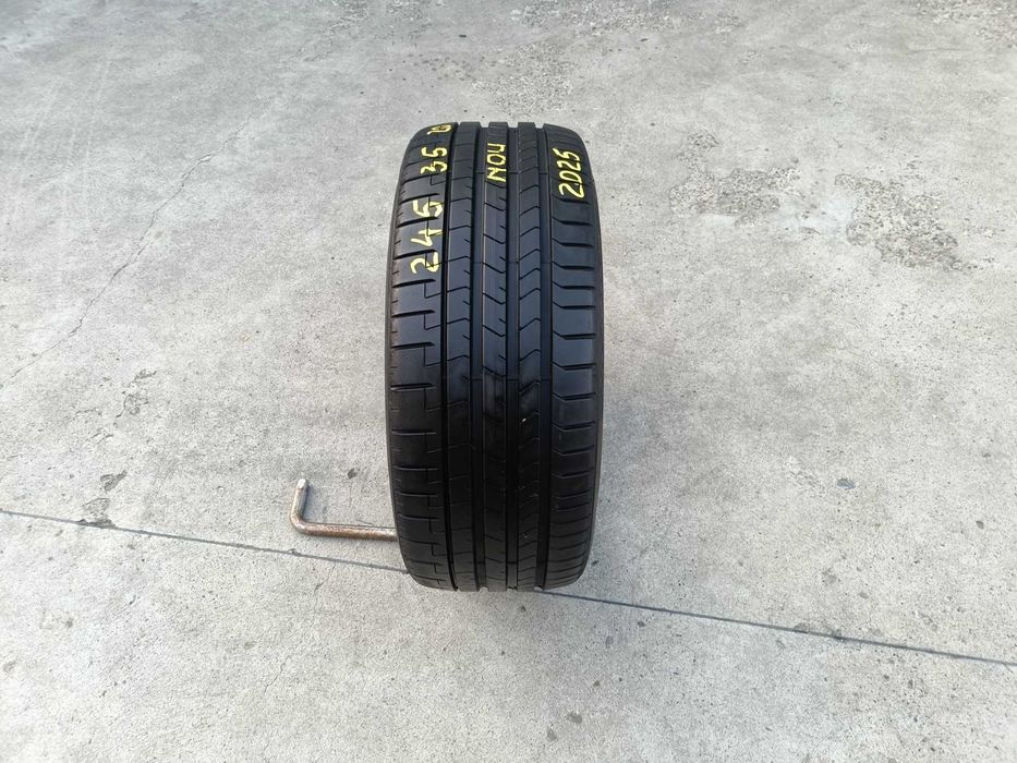 O anvelopa noua de vara 245 35 20 pirelli p zero pz4 dot 2025