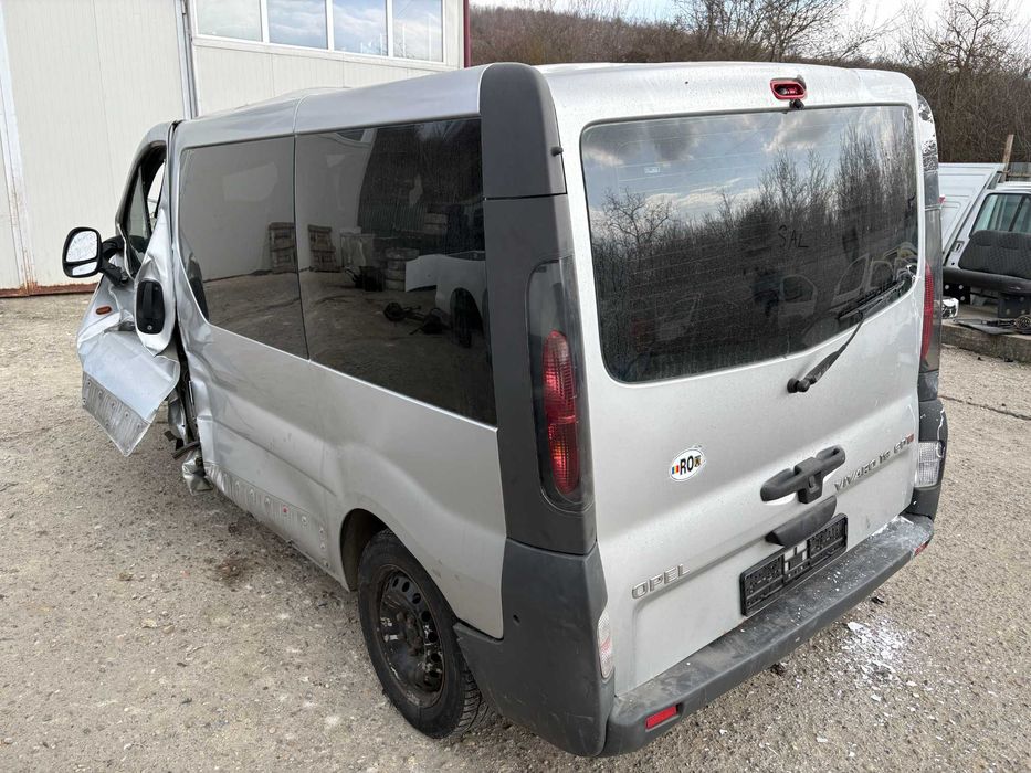 DEZMEMBREZ PIESE OPEL VIVARO 1.9 DTI 6 trepte 74 KW tip F9Q 8+1 locuri 2004 Renault TRAFIC