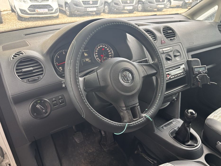 Vw cady maxi 1.6 tdi 102 cp posibilitate rate