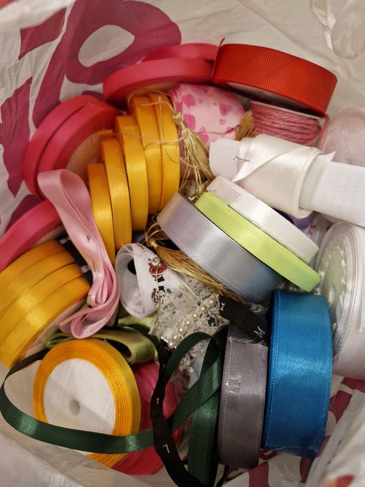 Ленты атласные все