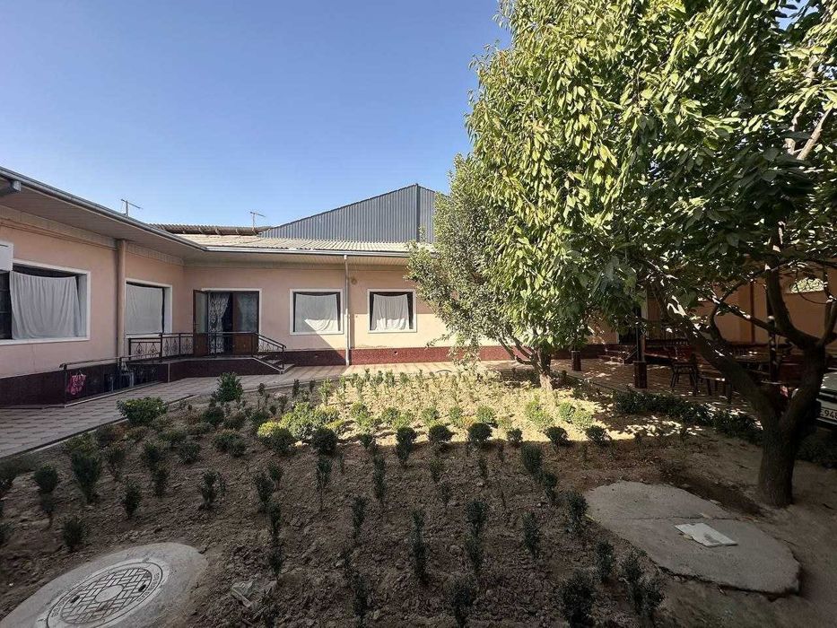 Uyning yarmi quruq yer hisobida sotiladi