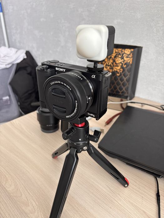 продам Sony zv-e10