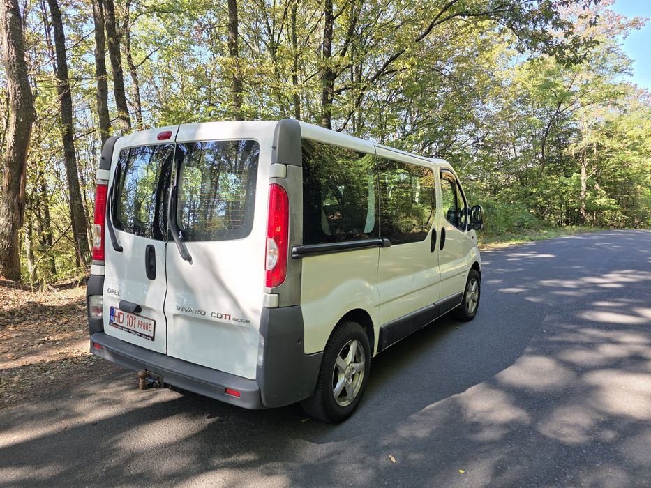 OPEL Vivaro 2013 — imagine 3