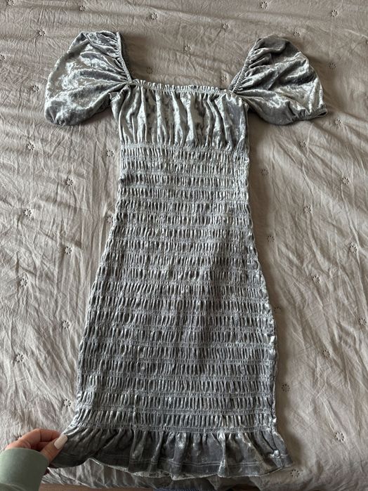 Нежна  Рокля кадифе H&M