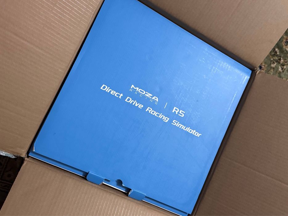 Игровой руль Moza R5