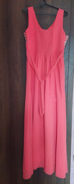 Официална  рокля  р-р  М