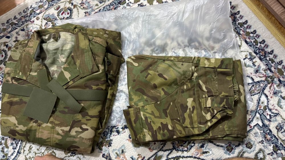 Военный форма мултикам