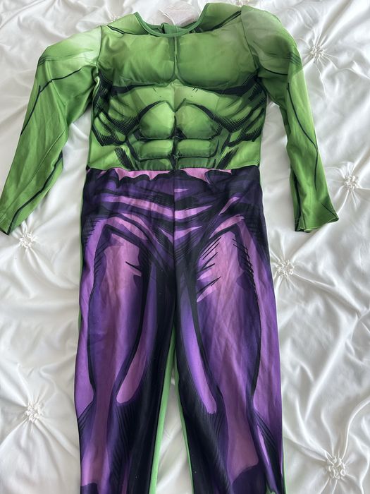 Inchiriez costume de carnaval