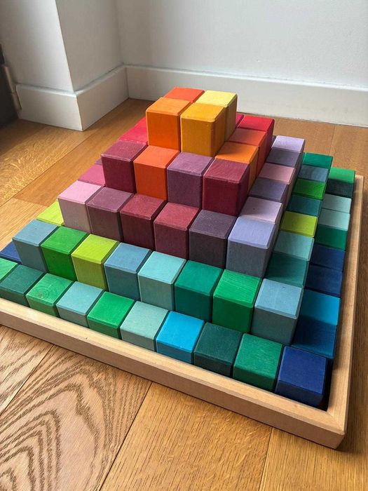 Marea Piramida Grimms - 100 de piese