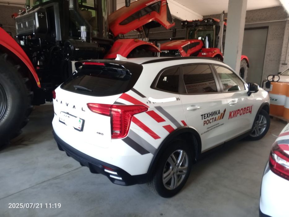 Брендирование транспорта и помещений