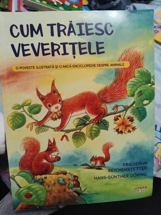 Carte pentru copii Cum trăiesc veveritele