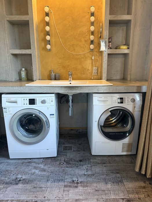 Masina de spalat si de uscat rufe Bosch