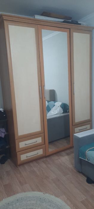 Продам шкаф б/у!