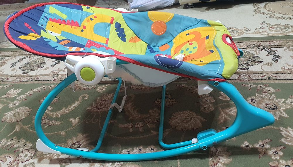 Шезлонг детский 1800 тенге