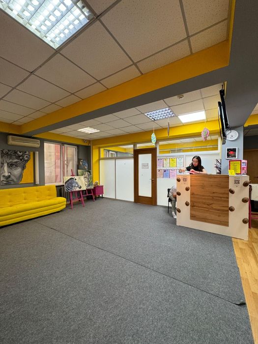 Продаются детский центр