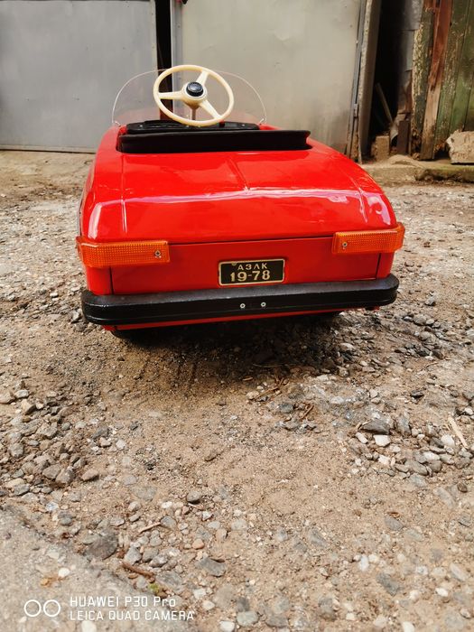 Москвич с педали