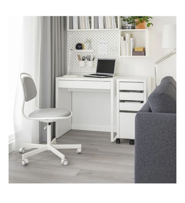 Продам стол рабочий Ikea