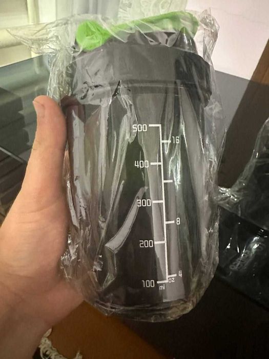 Шейкеры для воды и напитков